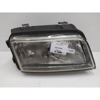 Фара правая Audi A4(B5) 1999 8D0941030B