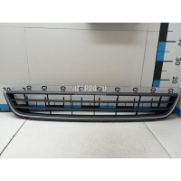 Решетка в бампер центральная VAG Jetta (2011 - 2018) 5C68536779B9
