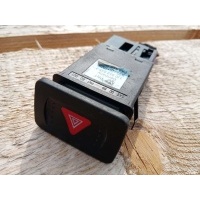 Кнопка аварийной сигнализации Volkswagen Golf 4 2000 1J0953235J