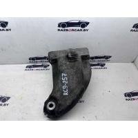 Кронштейн Mercedes ML W164 2009 A6422231004
