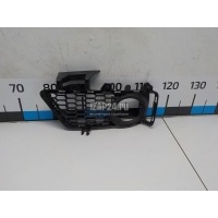 Решетка в бампер правая BMW 3-serie F30/F31/F80 (2011 - 2020) 51118054156