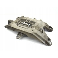 Лапа подушка крепление кпп 8k0399115r a4 a5 q5