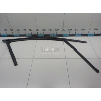 Уплотнитель стекла двери VAG A4 [B8] Allroad (2009 - 2015) 8K0837440H