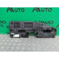 кронштейн подножки порога Mercedes GLS-Class X167 2019-нв A1676905602