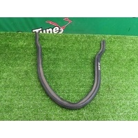 Уплотнитель капота AUDI A1 8X 2013 6R0823723A