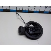 Ниша лючка бензобака Land Rover Discovery V 2017 LR104419