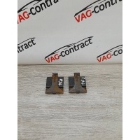 Скоба крепёжная Ford C max 2005 3C0857117