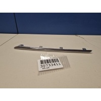 Молдинг решётки радиатора Mercedes E-klasse W212 2009-2016 A2128852521