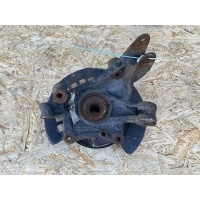 кулак задний правый Audi Q7 4L 2008 7L8505436
