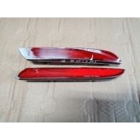 Honda insight ii 09 год отблеск правая лампочка задняя