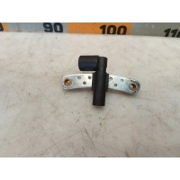 Датчик положения коленвала Renault Megane 2 2006 8200647556
