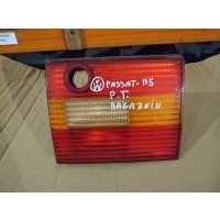VW PASSAT B4 LAMPA PRAWY TYŁ