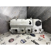 Крышка головки блока цилиндров Mitsubishi Lancer CS3A 2005 1035A571