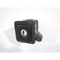 Замок багажника Volkswagen Passat B3 (1988—1993) 1990 357827571
