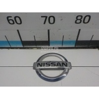 Эмблема на крышку багажника Nissan Pathfinder (R51) (2005 - 2014) 90891EB300