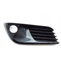 Toyota OE 52040 - 02210 RAMKA KRATKA PRZÓD AURIS II