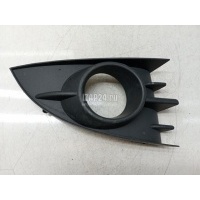 Решетка в бампер центральная Renault Scenic II (2003 - 2009) 7701477302