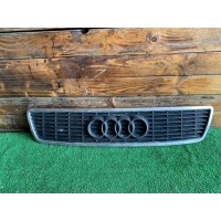Решетка радиатора Audi A8 D2 (S8) 1996 4D0853651B