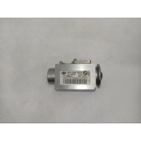 Клапан кондиционера BMW X5 F15 64116841534