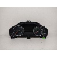 панель приборов Volkswagen Touareg 2 NF 2013 7P6920981M