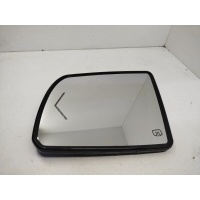 Зеркальный элемент Toyota Tundra 879060C071