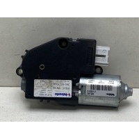 Моторчик люка Volkswagen Touareg 2 NF 7P0959591A