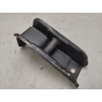 Кронштейн опоры редуктора Volkswagen Amarok 2013 2H0801771