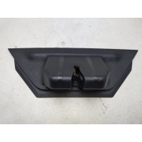 Накладка замка багажника Volkswagen Touareg 2 NF 7P6827520B