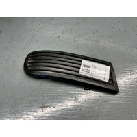 Заглушка (решетка) в бампер передний Seat Cordoba 1 1998 6K0853666A