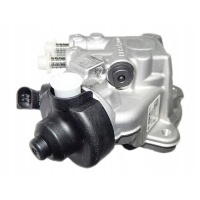 POMPA WTRYSKOWA 0445010677 059130755CB AUDI 3.0