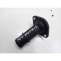 Корпус термостата патрубок радиатора 03g121121f volkswagen tiguan i 5n0 2.0 tdi цб 2007 год