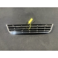 Заглушка (решетка) в бампер Volkswagen Passat B6 2009 3C0 853 677