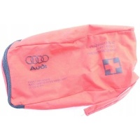 8l0860282 аптечка audi a3 s3 8l