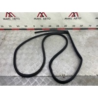 Б/У уплотнительная резинка двери Honda Civic 5D 2007 (2005 - 2012) 72810SMGE01, <strong>-Б/У Детали сняты с АВТОМОБИЛЯ</strong>