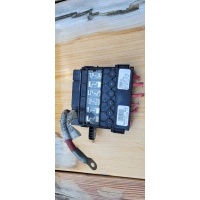 Блок предохранителей renault oe 241143738r