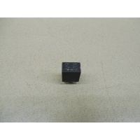 Реле FAW V5 2013> 9098702A20