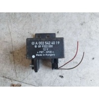 Реле (прочие) Mercedes Sprinter W906 2012 A0025424019