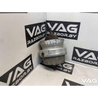 Подушка крепления двигателя Audi A6 C6 (S6,RS6) 2007 4F0199382C