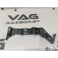 Кронштейн Audi Q7 4L 2007 4L0858847