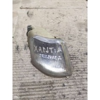 Поворотник правый Citroen Xantia 1996