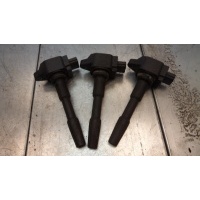 Катушка зажигания Renault Megane 3 поколение 2013 0986221079