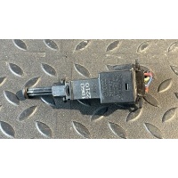 Датчик включения стопсигнала Volkswagen Golf/4 1997-2006 1J0945511A