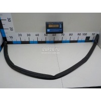 Уплотнитель капота Land Rover Range Rover IV 2013 LR034449