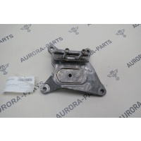 Кронштейн опоры АКПП Audi Q5 FYB 2017 8W0399118D