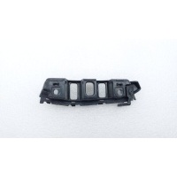 Кронштейн бампера Volkswagen Touareg NF 2012 7P6807184