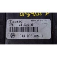 Блок управления двигателем Volkswagen Transporter 4 1991-2003 1996 044906024E / 345939.AF