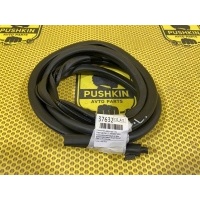 Уплотнитель двери Nissan Qashqai J11 2014