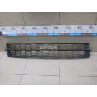 Решетка в бампер центральная VAG Rapid (2013 - 2020) 5JA8536779B9