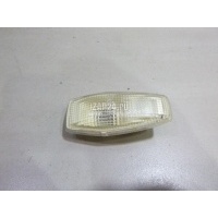 Повторитель на крыло правый белый Hyundai-Kia Carens (2000 - 2002) 923043B120