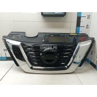 Решетка радиатора Nissan X-Trail (T32) 2014 62310HZ30A